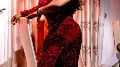 Photo de Rosnie Calvina : Une Artiste Camerounaise au Coeur de l’Actualité Musicale